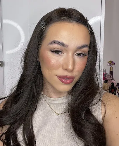 2 - Hodgins Hair Design