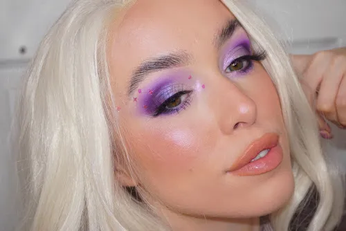 4 - Hodgins Hair Design