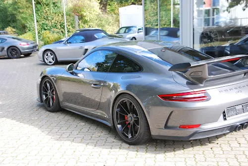 2 - Holger Herfert KFZ Technik & Service-speziell Porsche