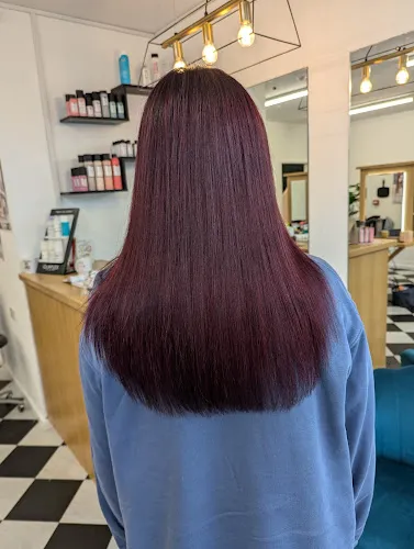 5 - Holly Amber Hair