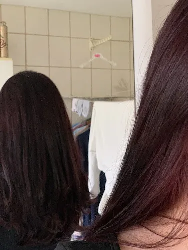 6 - Hollywood Nails - Husum