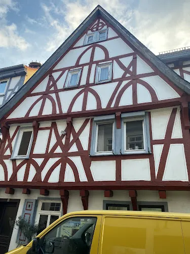 6 - Home of Hair by Semira