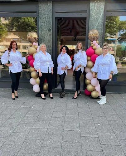 3 - House of Beauty by Natalia