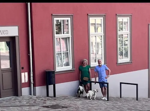 4 - House of Beauty Gotha