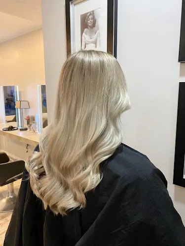 6 - House of Hair Inh. Petra Weinert