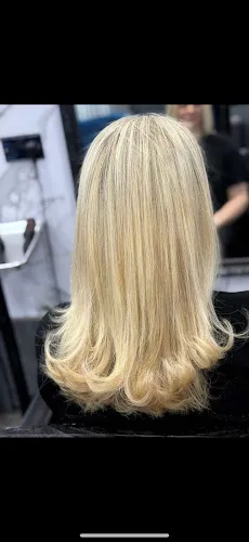 5 - Hunter & Dublin Hairdresser