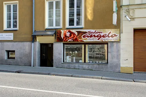 7 - Huyen Havlištová