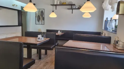 2 - Imbiss Brutzelhütte