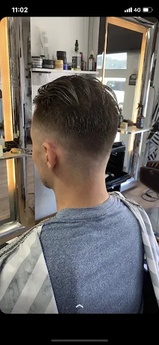 5 - Imperial Hair Salong