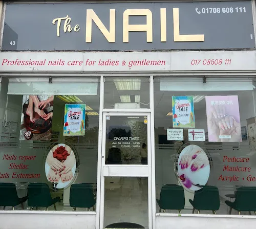 4 - Indis Lash & Beauty ( Beauty , Hair and lash)