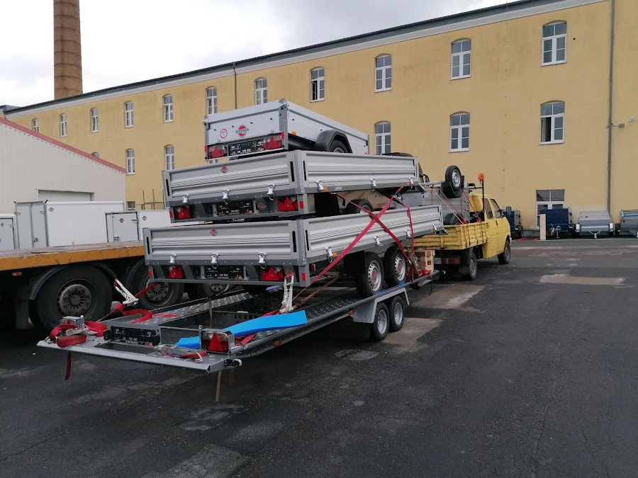 1 - Industriereifen und Batteriehandel Hartmut Franz