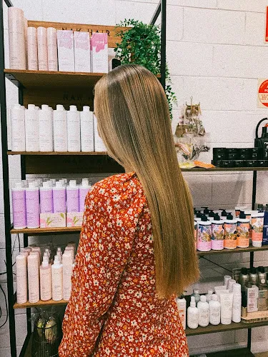 5 - Infinity Styles Hair Salon