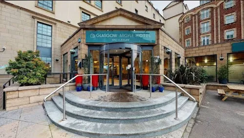 3 - Inga Albu Beauty Therapist