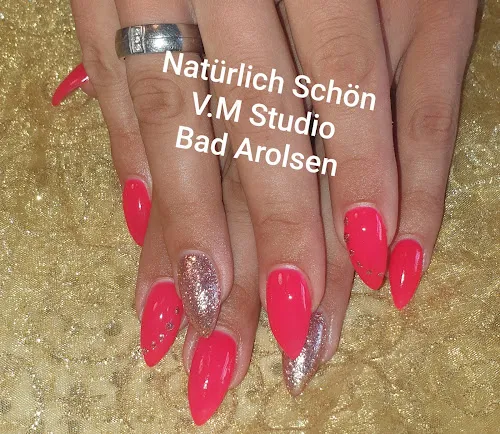 5 - Ink-finity Tattooartist