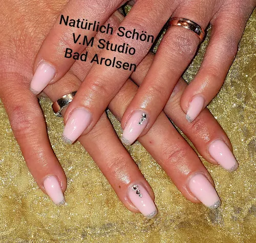 7 - Ink-finity Tattooartist