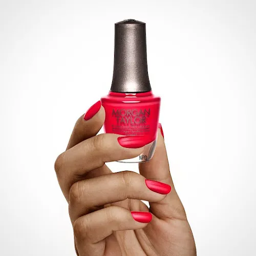 5 - InstaGlam Beauty Salon