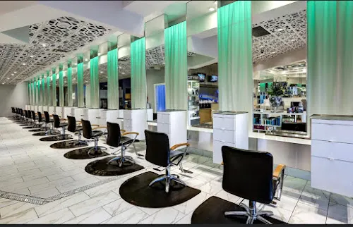 3 - Instant Beauty Spa