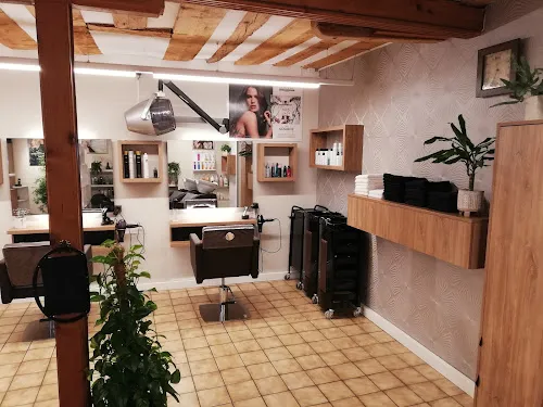 8 - Institut de Beauté "Chic" Altitude