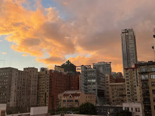 4 - International Beauty Salon