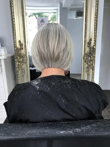 5 - International Hair Salon