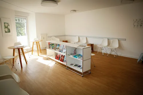 3 - Internistische-allgemeinärztliche Hausarztpraxis Dr. med. Brüggen/ Coester- Brüggen/ Schumann