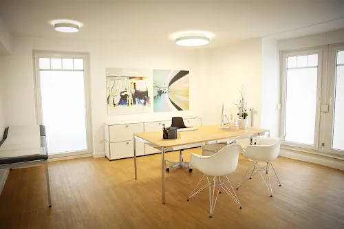 1 - Internistische-allgemeinärztliche Hausarztpraxis Dr. med. Brüggen/ Coester- Brüggen/ Schumann