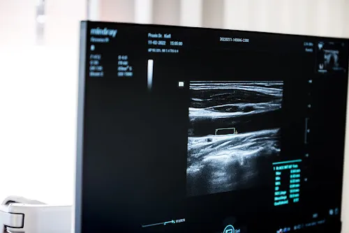 4 - Internistische Hausarztpraxis Dr. med. univ. Haidong Teng