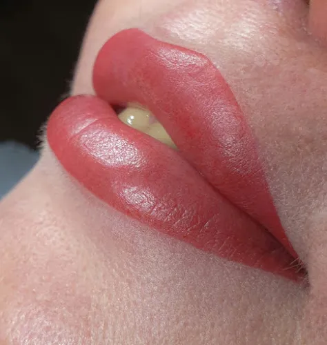 3 - Irina Beauty Concept