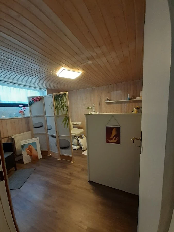 1 - IRMAK COIFFEUR - Beauty Studio