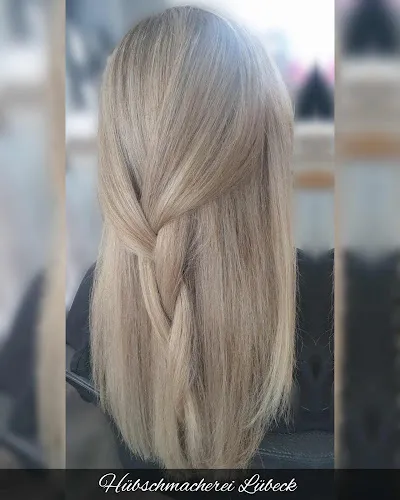 5 - Isabell Pütz & Hairdresser