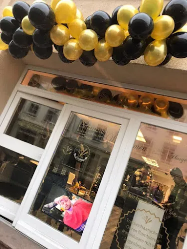 3 - Istanbul Friseur