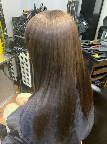 6 - Jackies Hair Salon