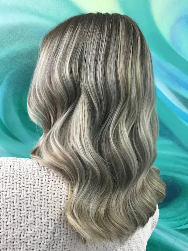 5 - Jade Hair Design