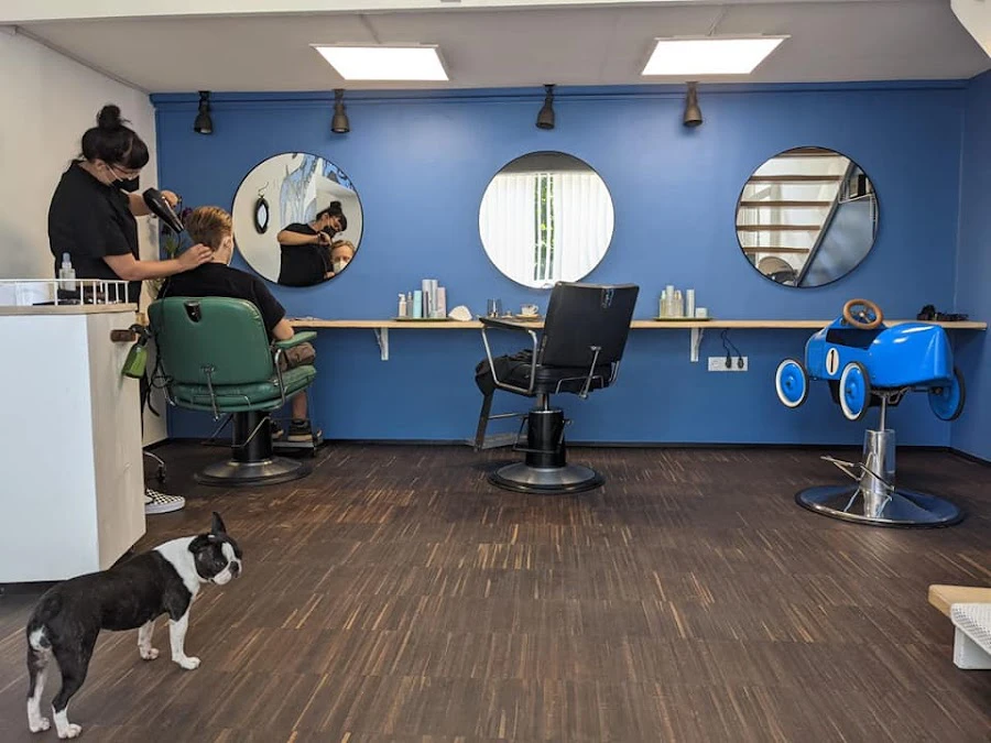 1 - Jako Styling Salon