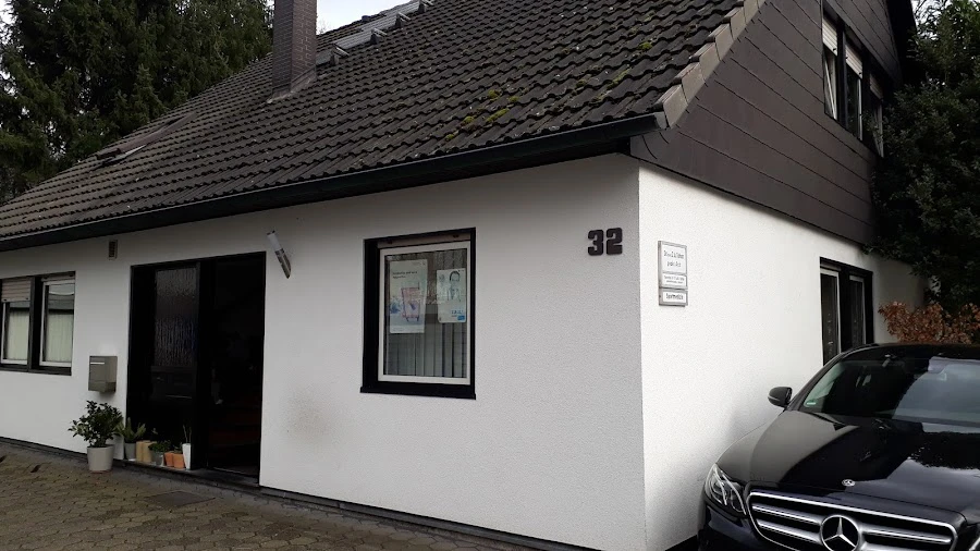 1 - Janina Ingenhoff