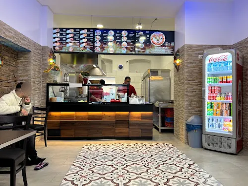 6 - JaSalam Imbiss - Schawarma - Falafel