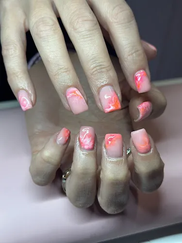 5 - Jasmine Nails Bar