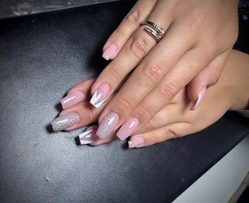 2 - jbhappynails - Leiden