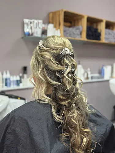 2 - Jennys Beautysalon