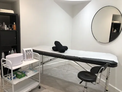 2 - Jeylo hair & beauty