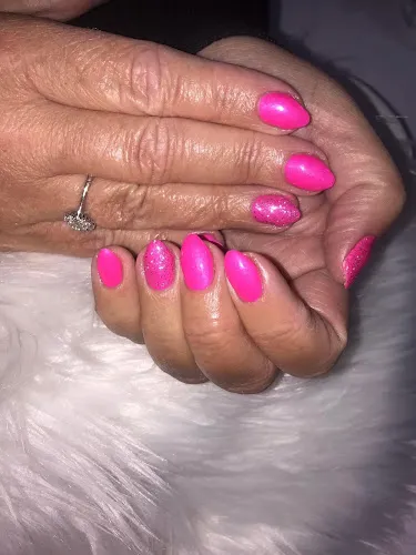 4 - JF Beauty Lounge