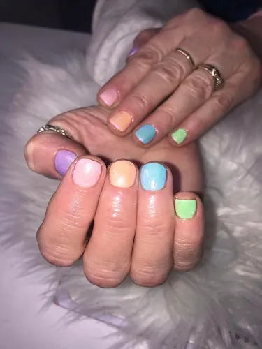 3 - JF Beauty Lounge