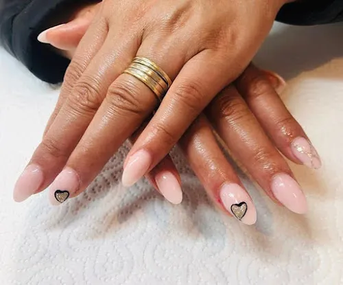 4 - Jimmys Friseur & Beauty