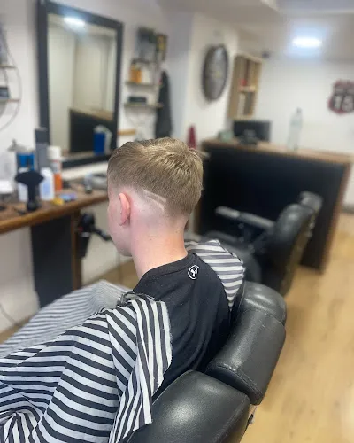 2 - Joe Barbers