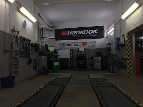 7 - Joes Car Service