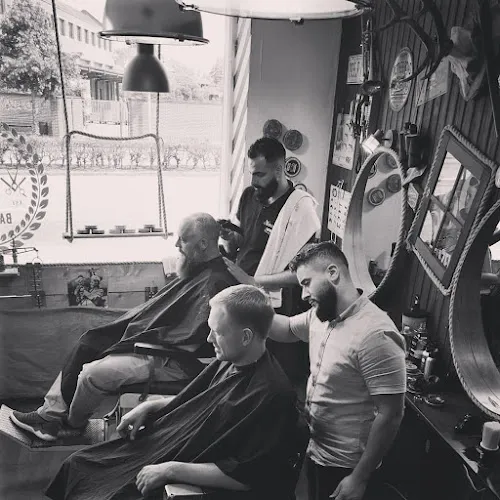 1 - Joeys Barbershop