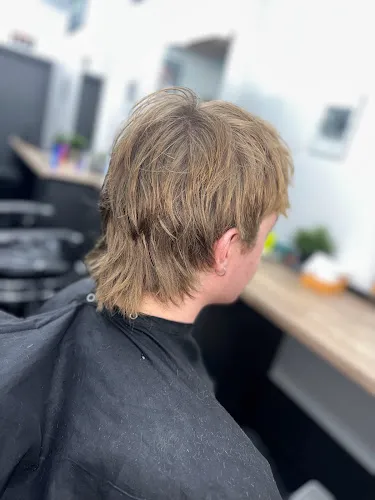 5 - Jonathan R Forbes Hair Salon