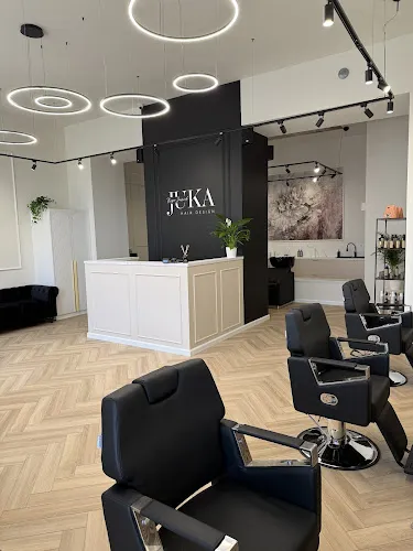 4 - Juka Hair Design