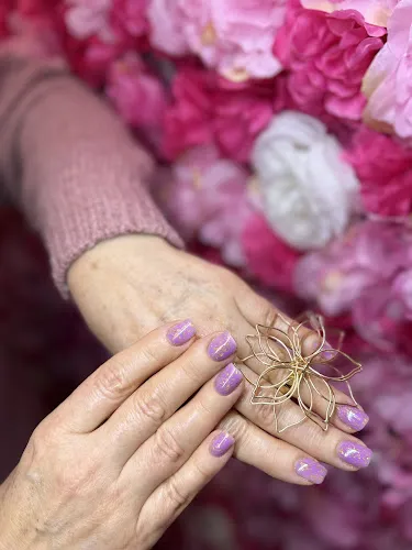 6 - Julia Kosmetik Studio - Nagelstudio - Wimpernverlängerung - Permanent Make - up