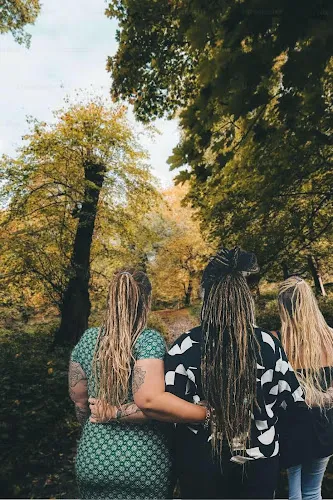 4 - Julie & Bree Hair & Beauty